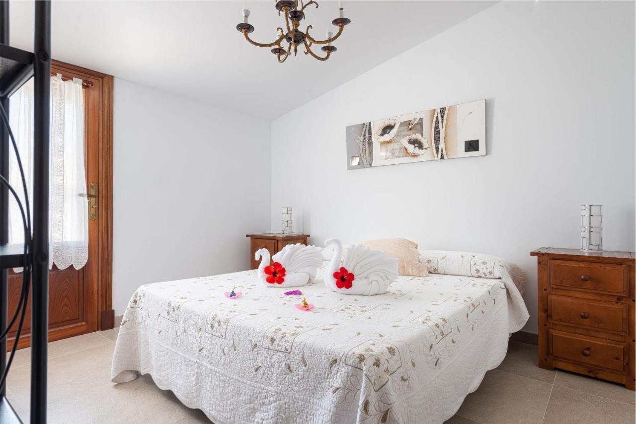 Roses - * Alcudia (Mallorca)